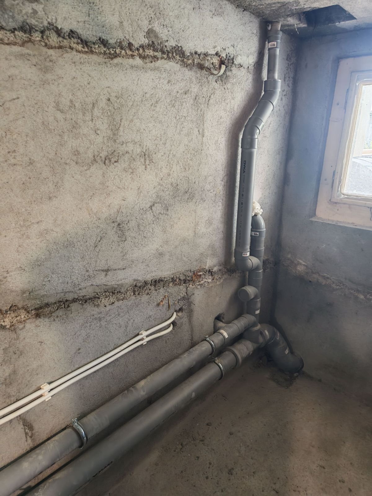 Colonne d'évacuation et réseau PVC débouchés par Thib'eau à Marnaz
